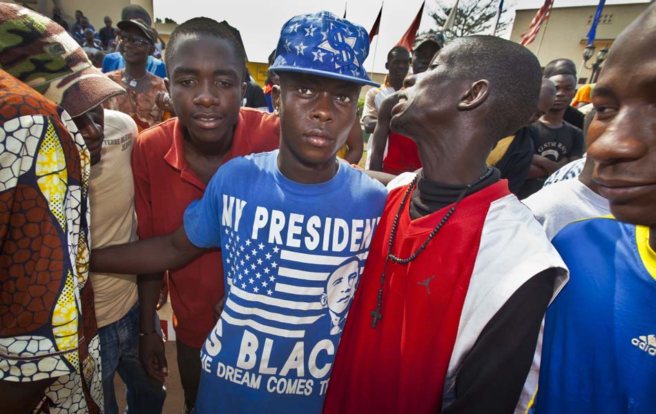 Obama Mania in burundi8