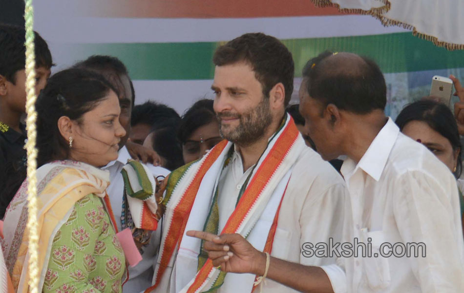 rahul gandhi padayatra in Ananthapuram district5