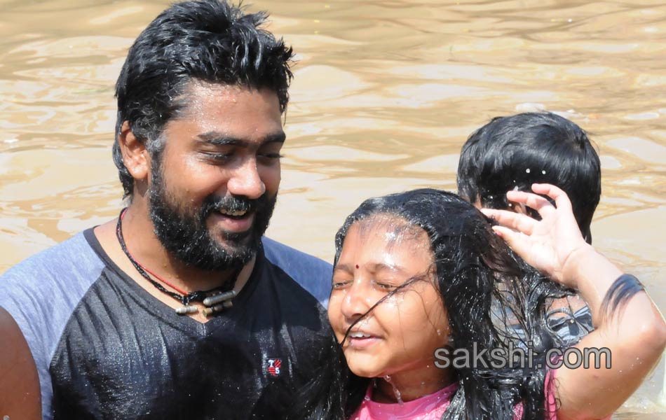 holy pushkaralu comes to twelfth day - Sakshi8