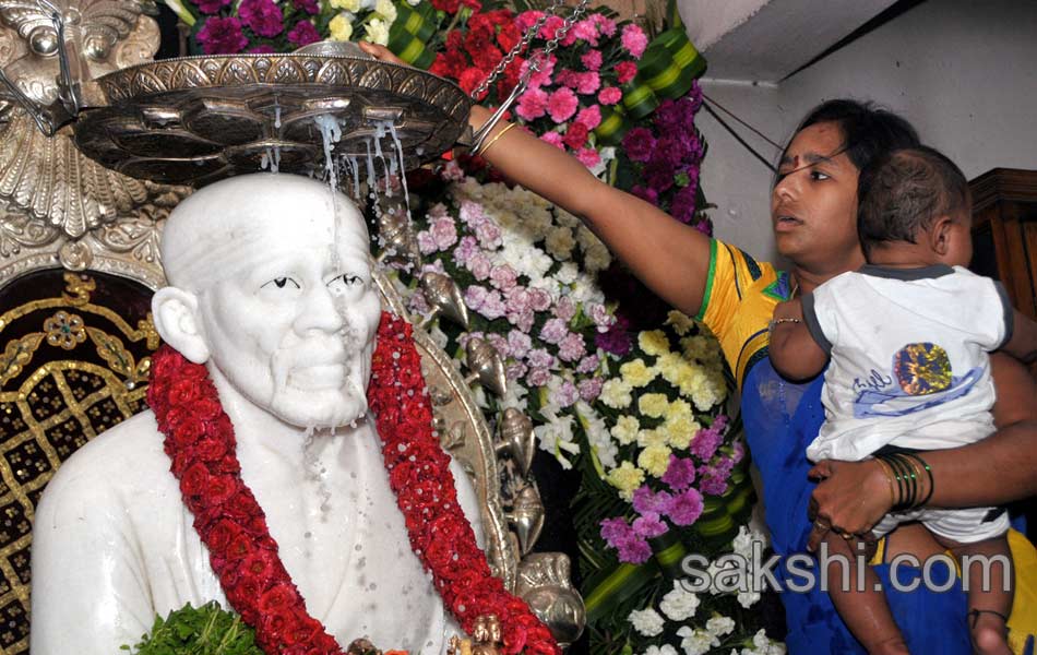 guru pournami celebrations in temples3