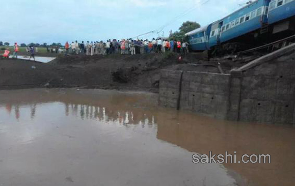 train accidents in Madhya Pradesh - Sakshi3