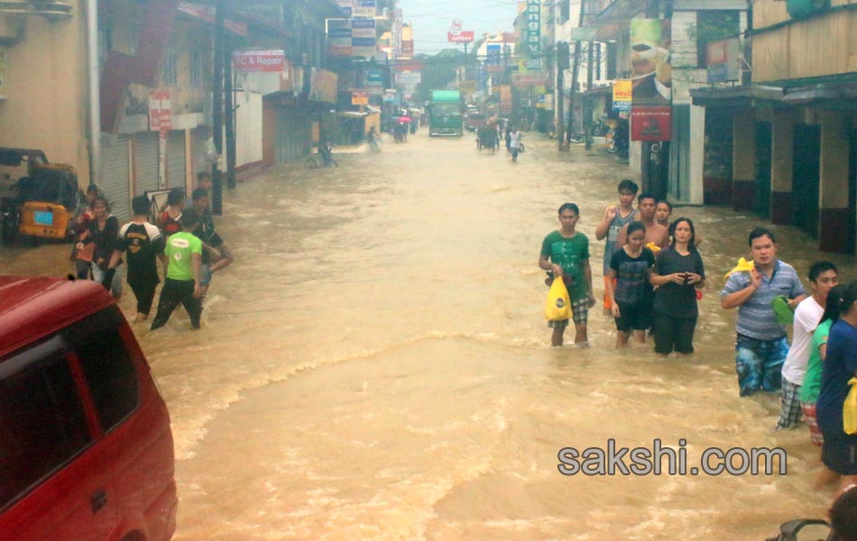 floods in japan13