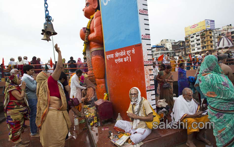 Kumbh Mela festival8