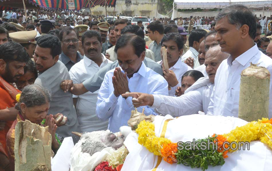 Narayankhed MLA Kishta Reddy Funeral3