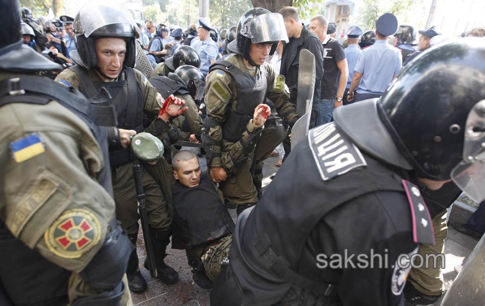 UKRAINE parliament13