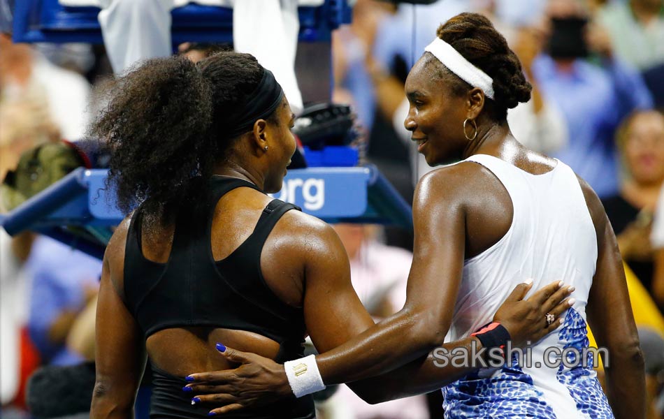 US Open 2015 Serena Williams edges Venus Williams13