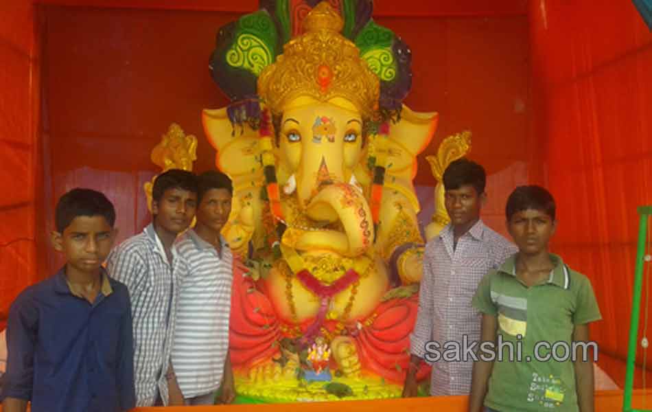 ganesh chaturthi celebrations in Ranga Reddy district on second day12