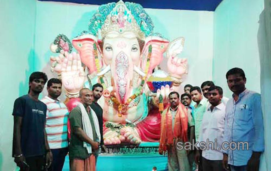 ganesh chaturthi celebrations in Ranga Reddy district onThird day10