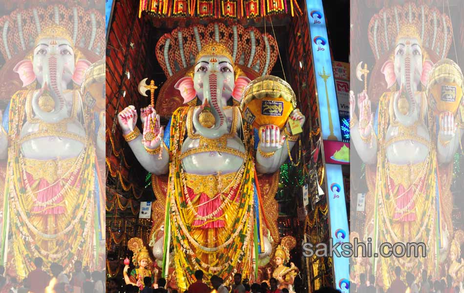 Ganesh chaturthi celebrations in hyderabad3