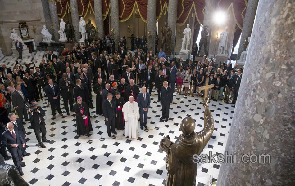 Pope Francis addresses a joint meeting of the US Congress - Sakshi6