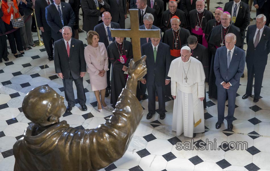 Pope Francis addresses a joint meeting of the US Congress - Sakshi9