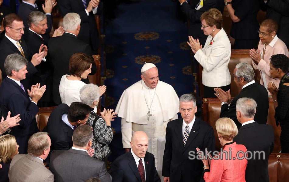 Pope Francis addresses a joint meeting of the US Congress - Sakshi10