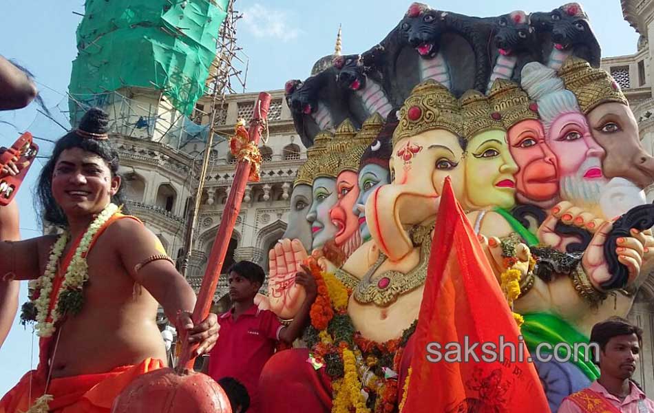 ganesh immersion 2015 hyderabad - Sakshi9