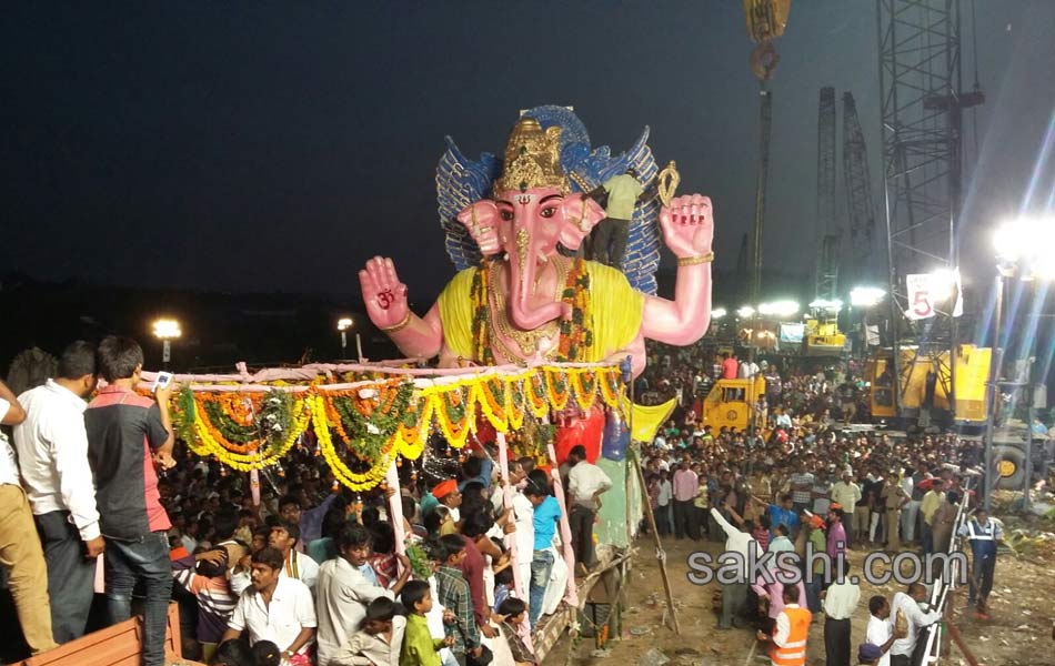 ganesh immersion 2015 hyderabad - Sakshi2