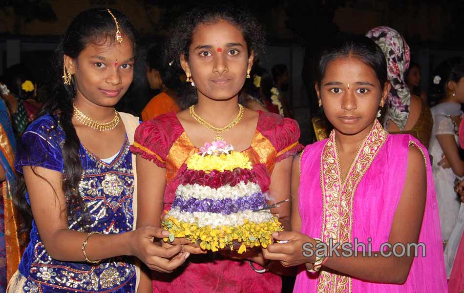 TRS Kavitha Bathukamma Celebrations9