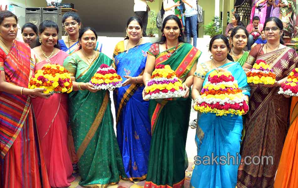 Bathukamma celebrations in hyderabad - Sakshi3