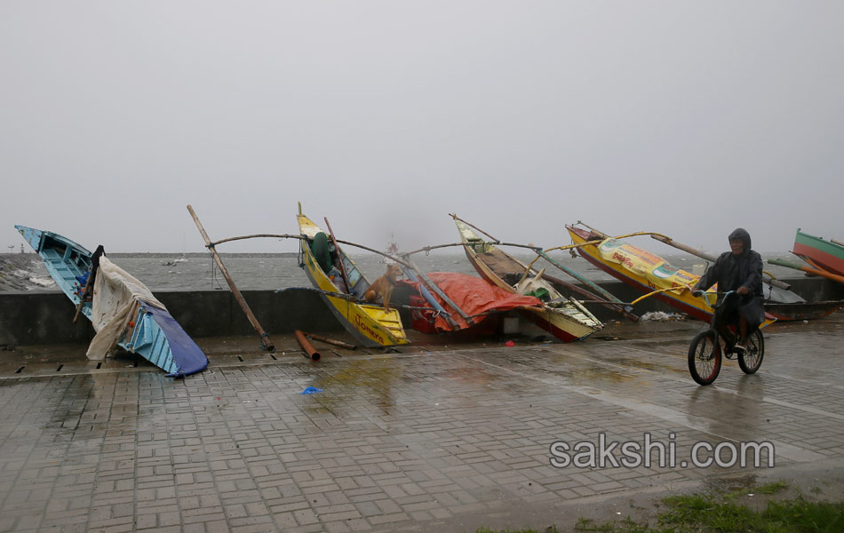 Philippines Typhoon15