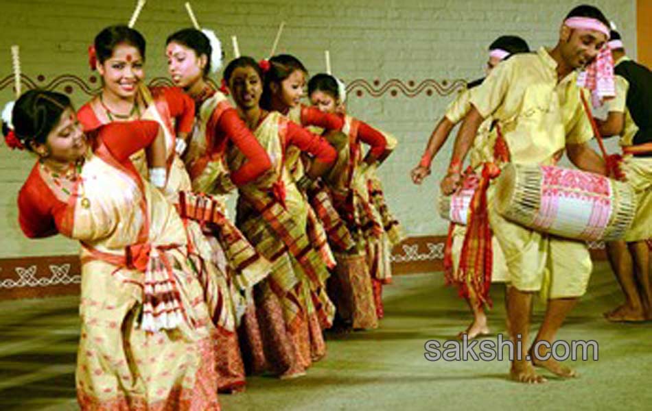 Dussehra celebrations in Shilparamam - Sakshi1