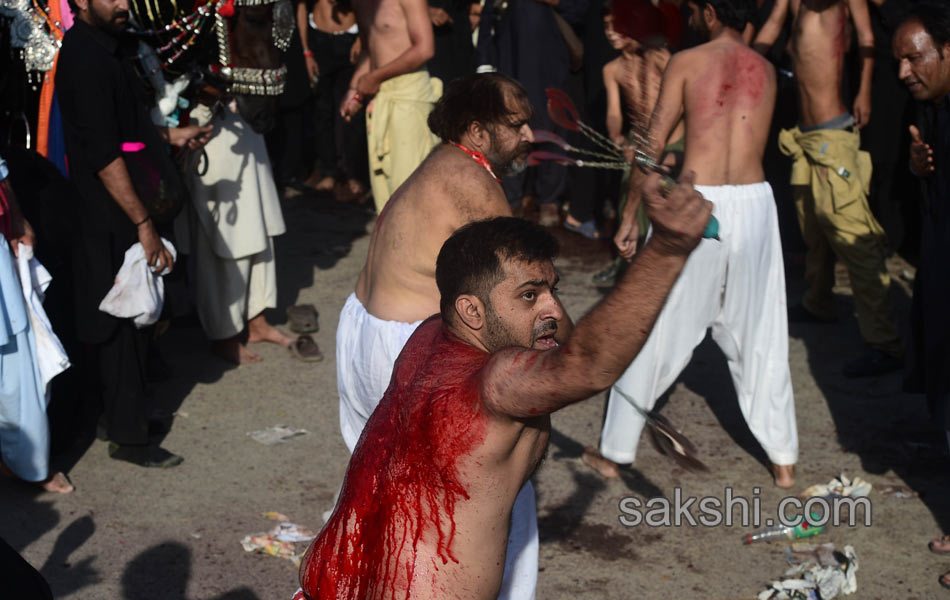 Pakistani Muharram19