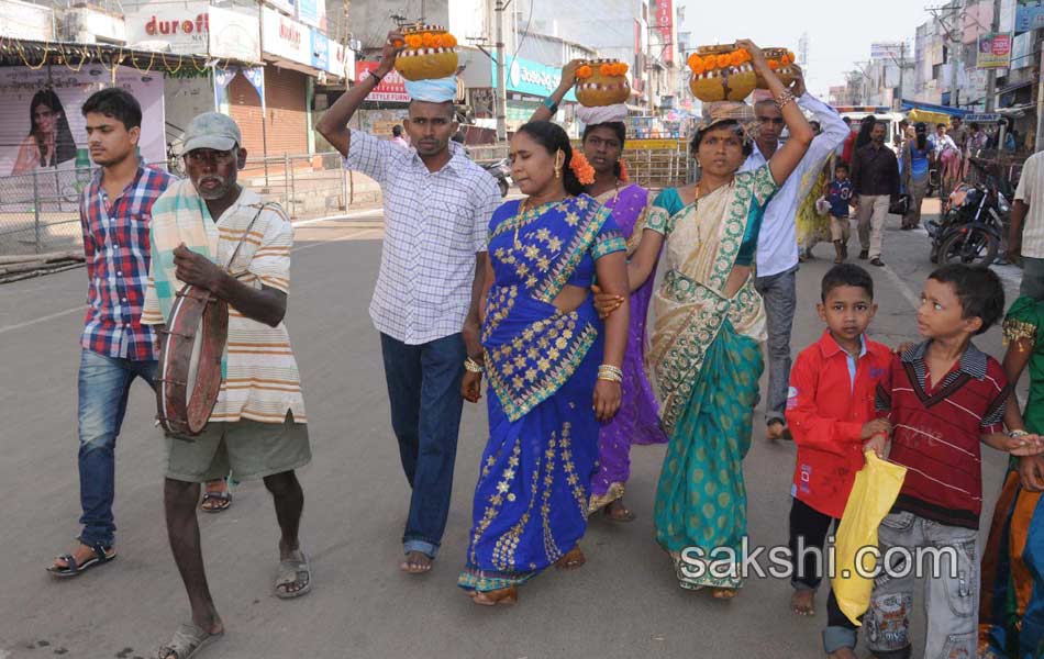 Sri Pydithalli Ammavaru Sirimanu Utsavam4