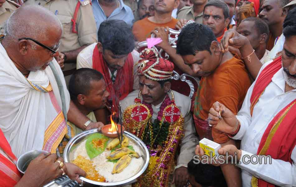 Sri Pydithalli Ammavaru Sirimanu Utsavam17