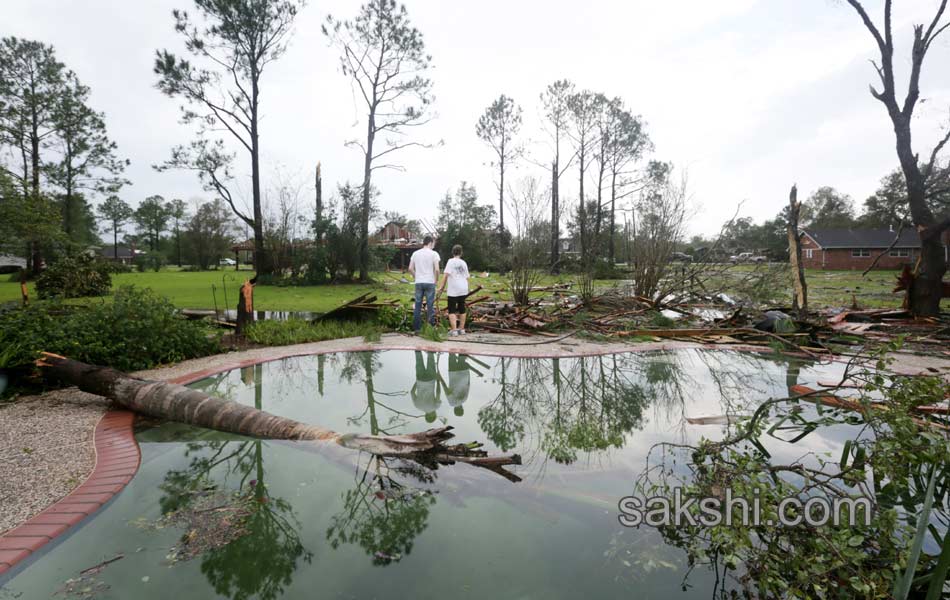 Hurricane flood in texas - Sakshi5