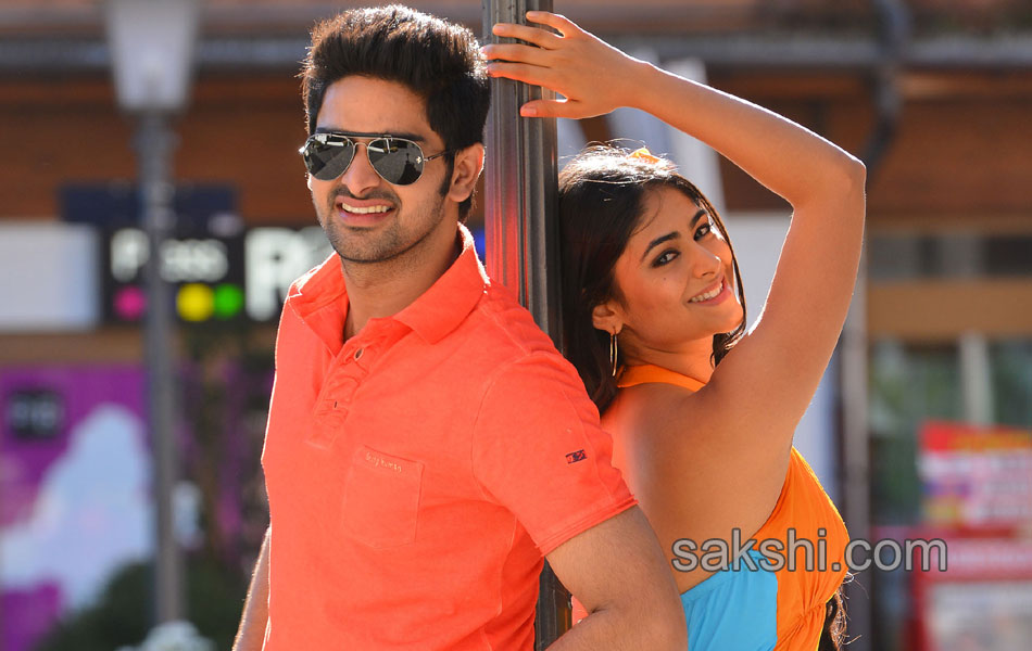 Abbaitho Ammai Movie stilss3