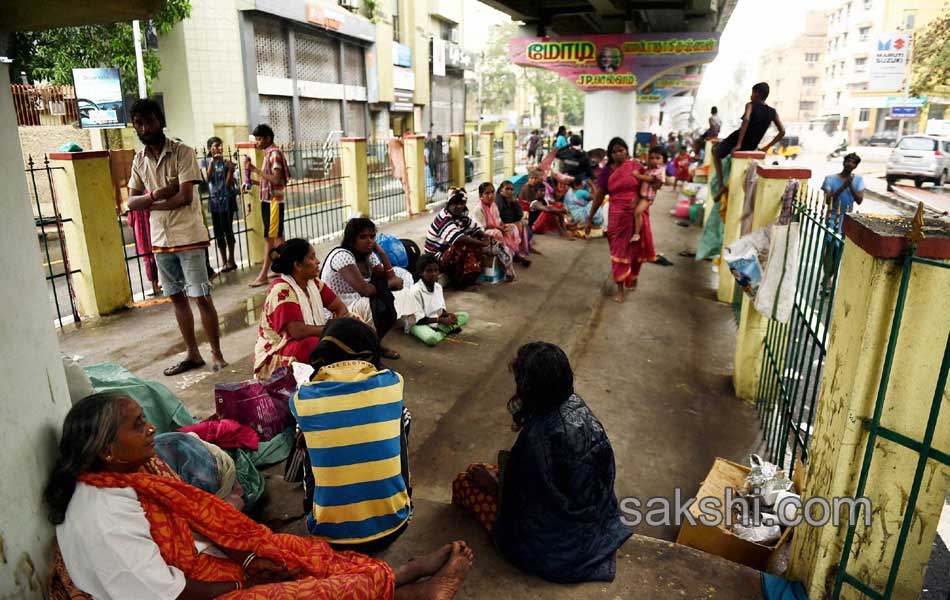 heavy rainfal in Chennai on Friday7