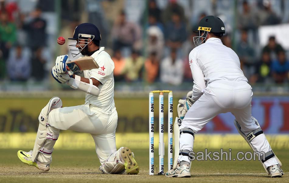 Test cricket match between India and South Africa8