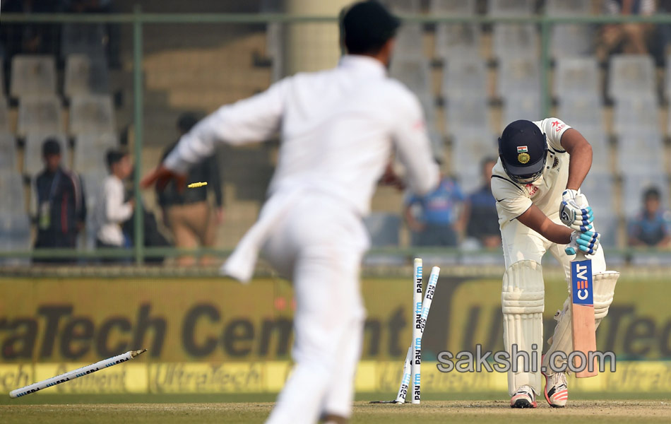 Test cricket match between India and South Africa20