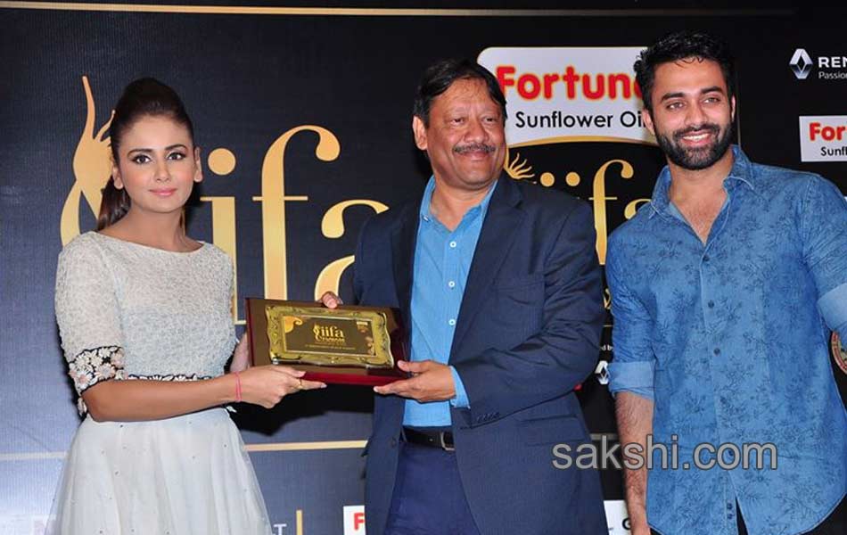 IIFA Utsavam 2016 - Sakshi14