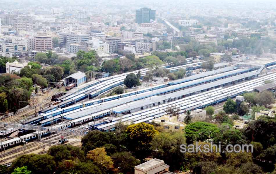 Helicopter joy ride launched in Hyderabad - Sakshi13