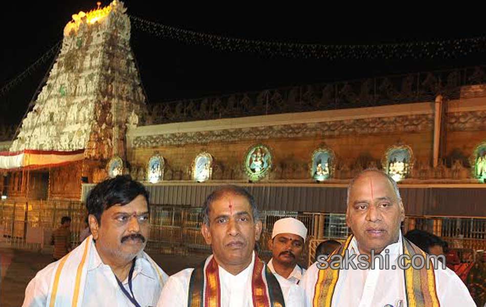 tirumala temple closed due to solar eclipse - Sakshi4