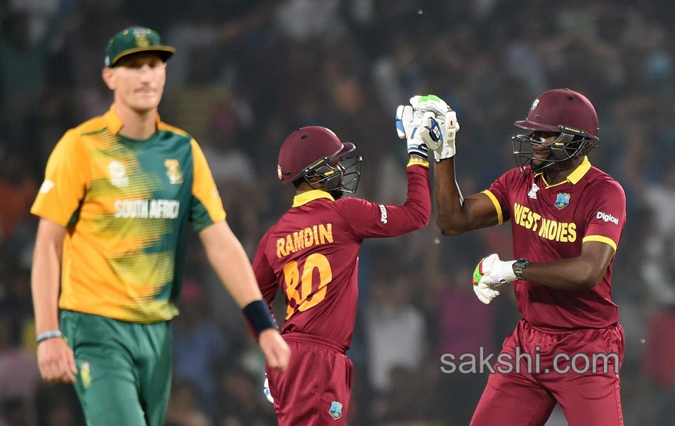 west indies moves in to semi final2