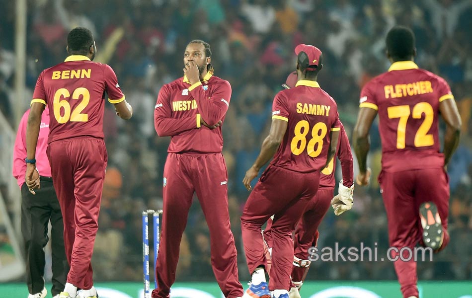 west indies moves in to semi final9