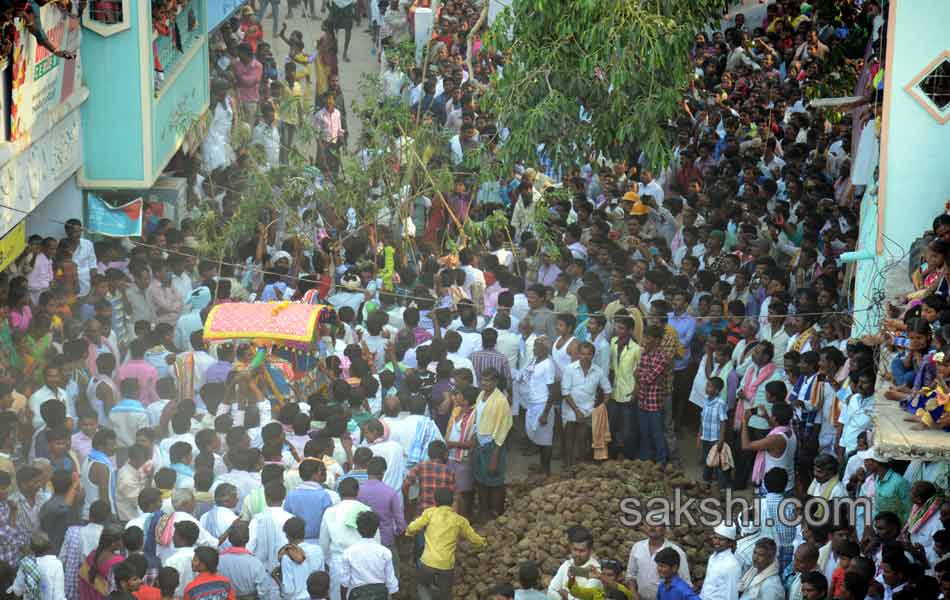 PIDAKALA SAMARAM IN KURNOOL district14