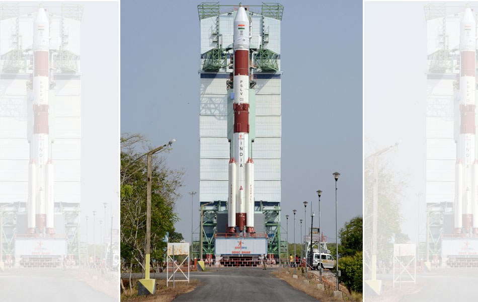 isro sucessfully launches pslv2