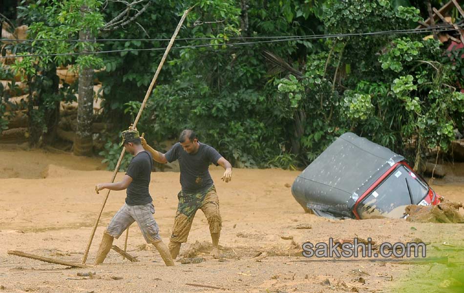 floods create havoc in srilanka - Sakshi1