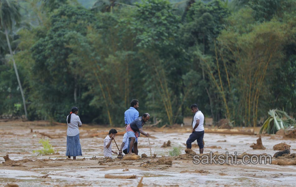 floods create havoc in srilanka - Sakshi17