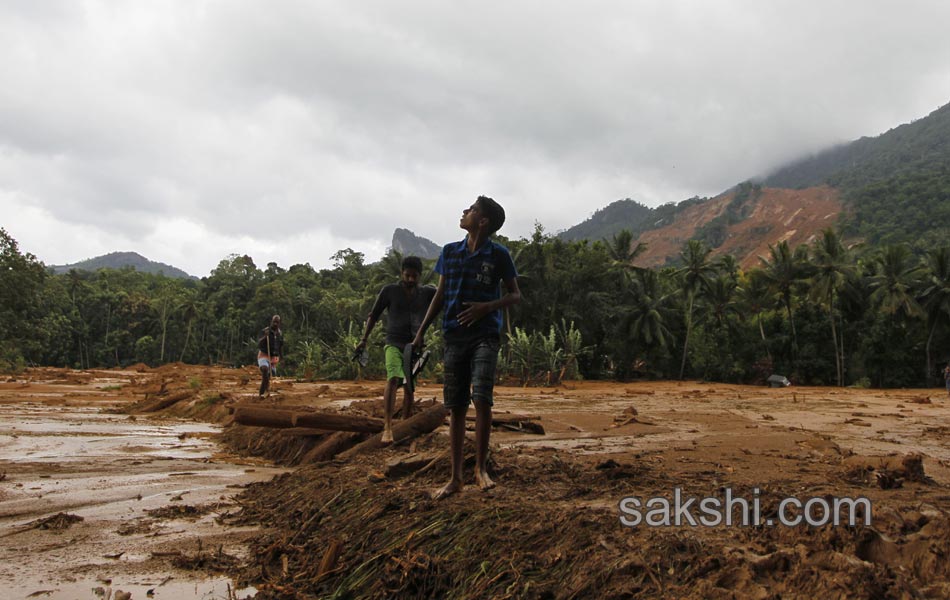 floods create havoc in srilanka - Sakshi25