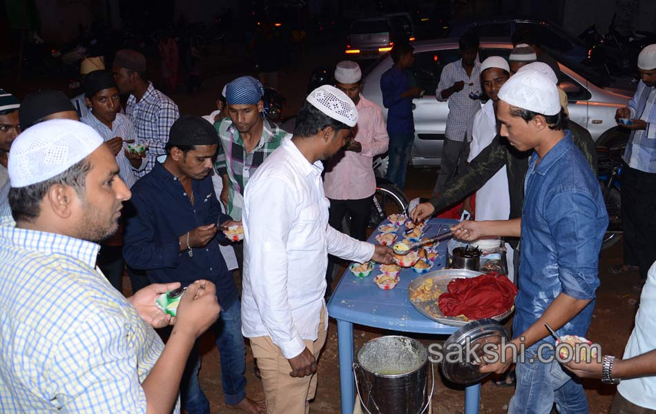 ramadan in hyderabad - Sakshi8
