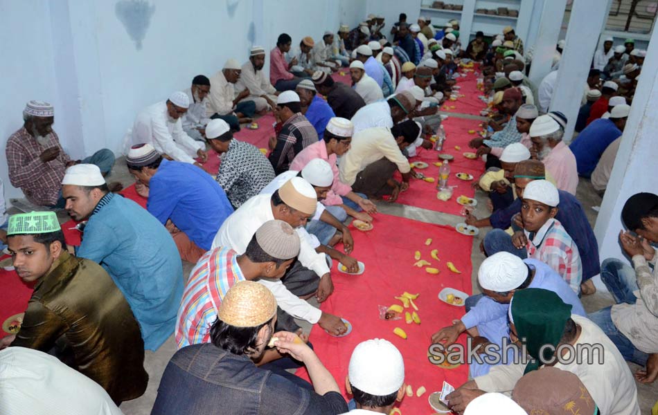ramadan in hyderabad - Sakshi14