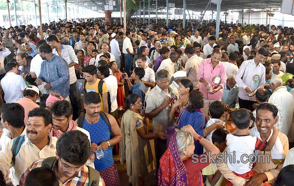 Thousands of asthma patients take fish prasadam in Hyderabad18