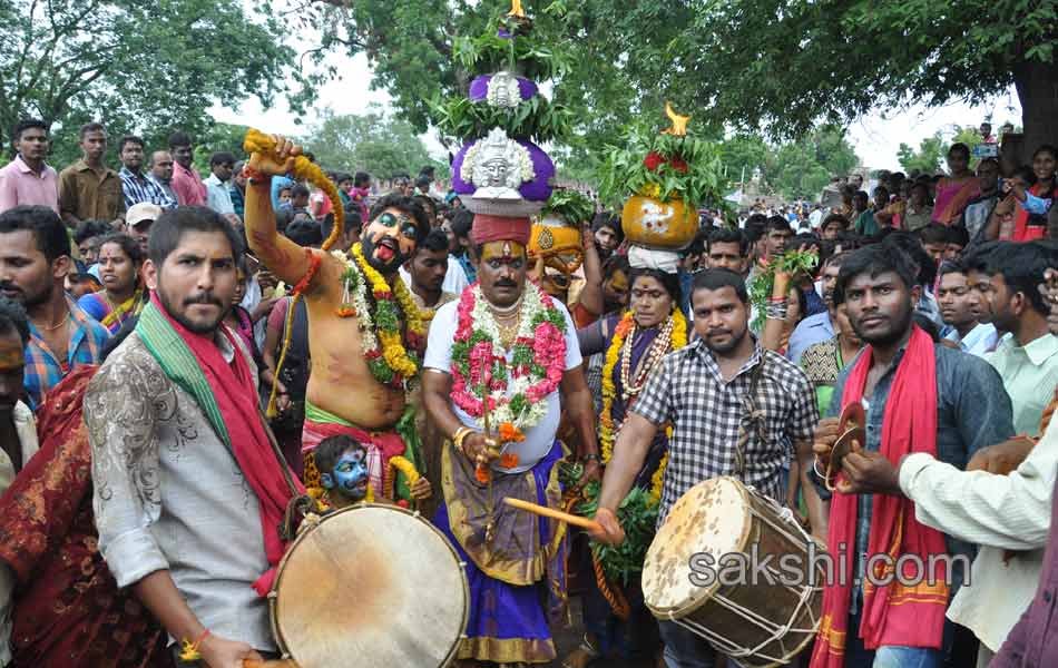 SriJagdambika Ammavari Bonalu celebrations in Golconda Fort22