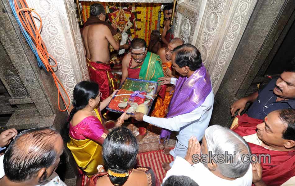 Ujjaini Mahankali Bonalu Festival - Sakshi19