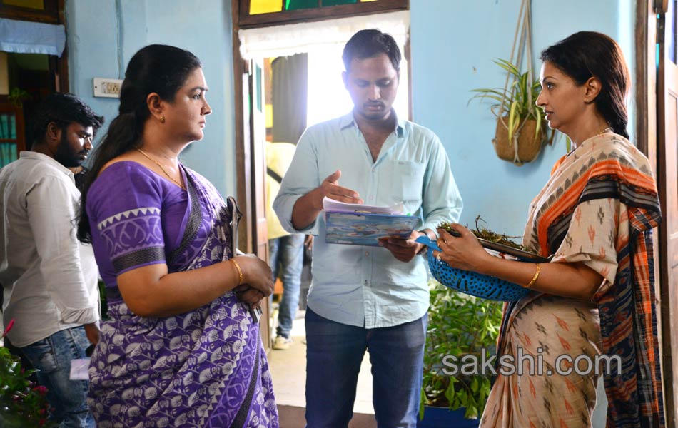 Manamantha Working Stills7