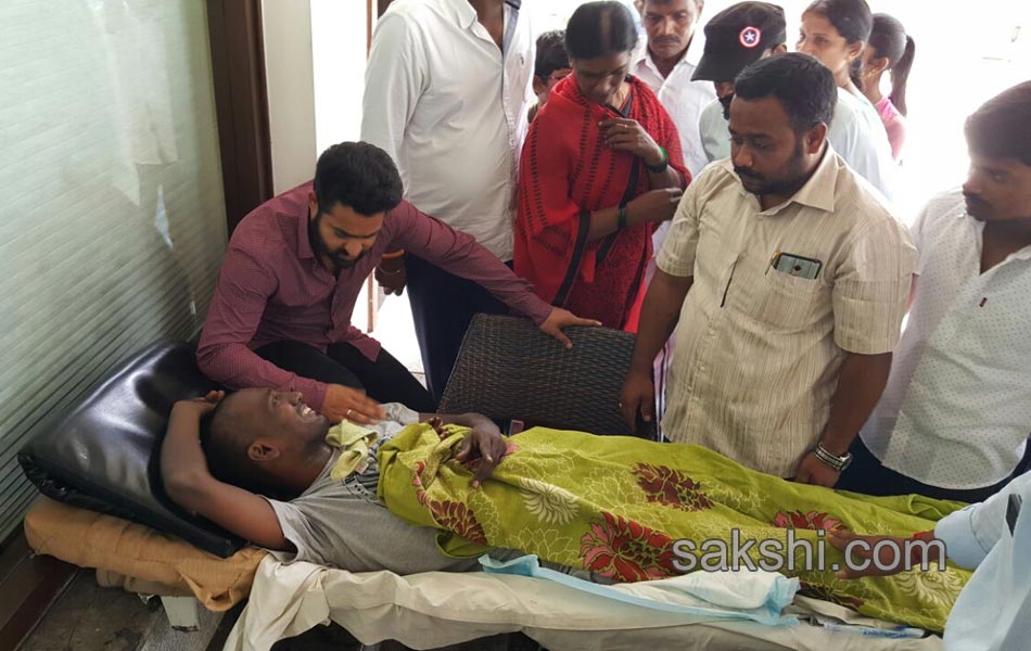 jr ntr to meet cancer patient1