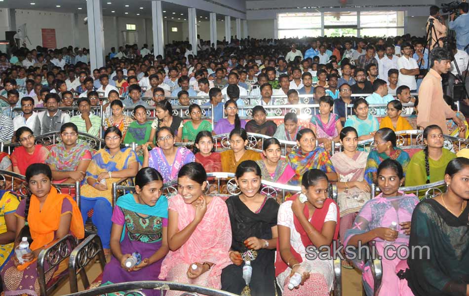 ys jagan yuvabheri in nellore - Sakshi19