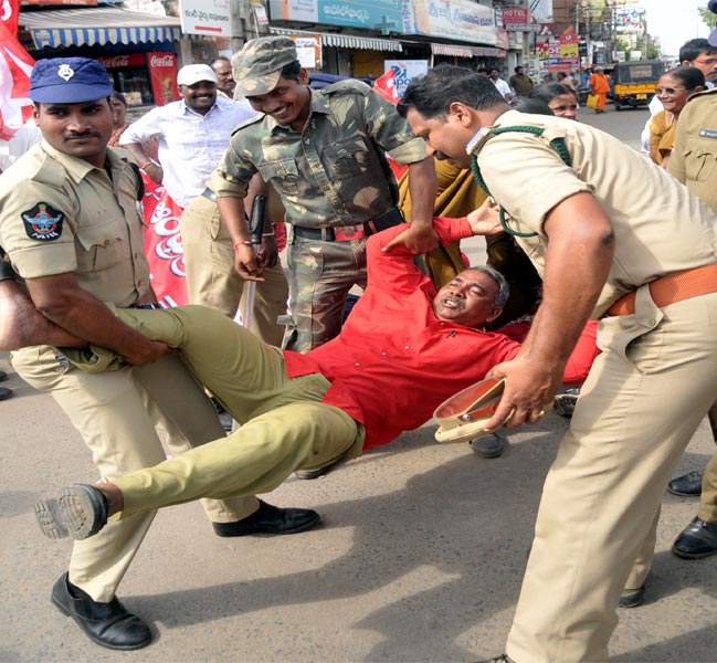 Bandh Huge sucess - Sakshi11