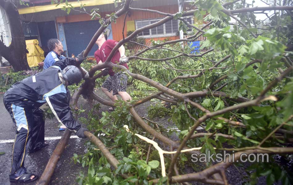 typhoon in Taiwan15